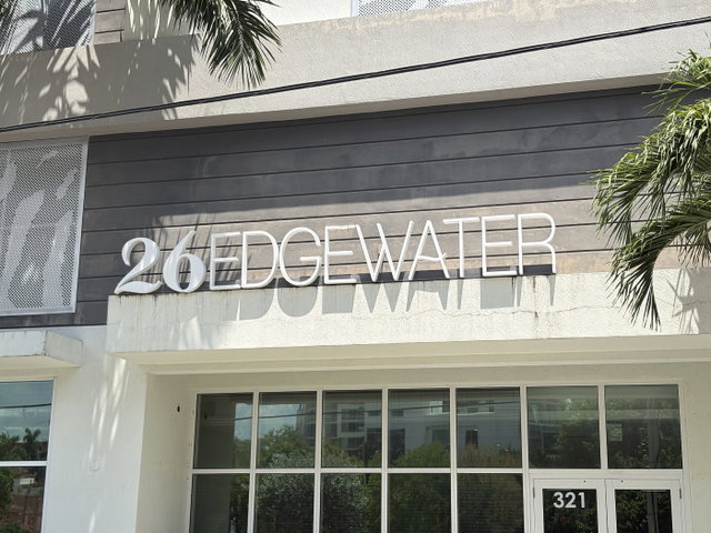 26 Edgewater  photo 2